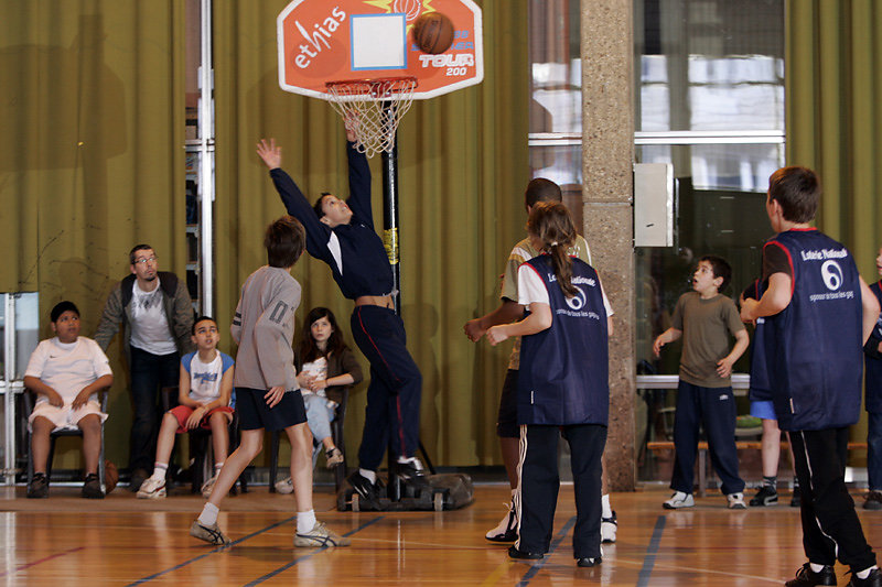 TOURNOI INTESCOLAIRE DE BASKET