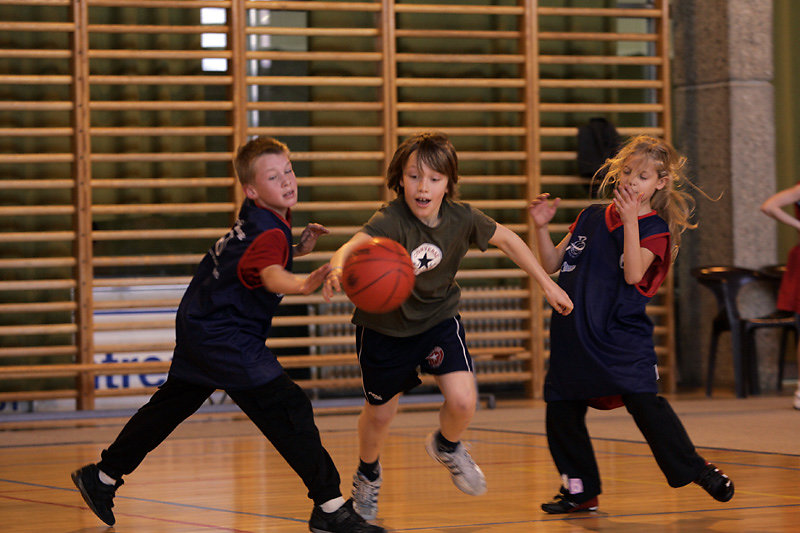 TOURNOI INTESCOLAIRE DE BASKET