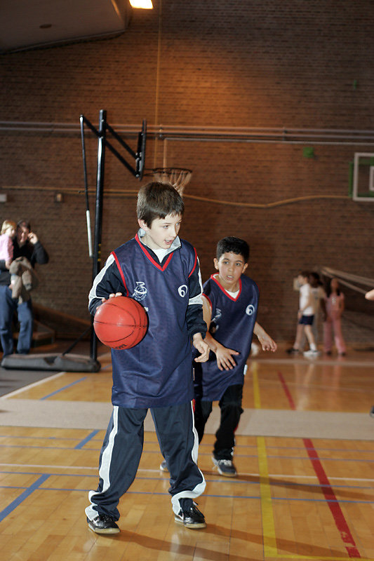 TOURNOI INTESCOLAIRE DE BASKET