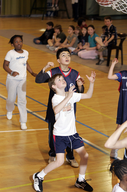 TOURNOI INTESCOLAIRE DE BASKET